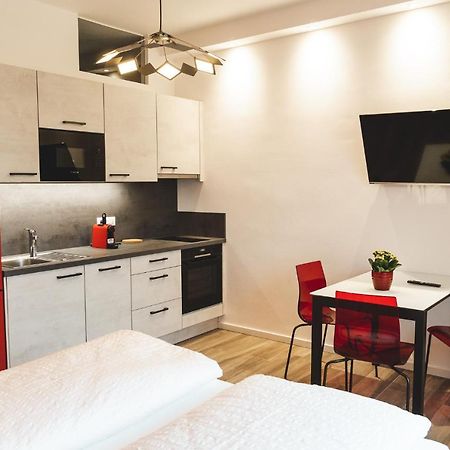 Studio-Appartment - Hotel Lux Merano Exteriér fotografie