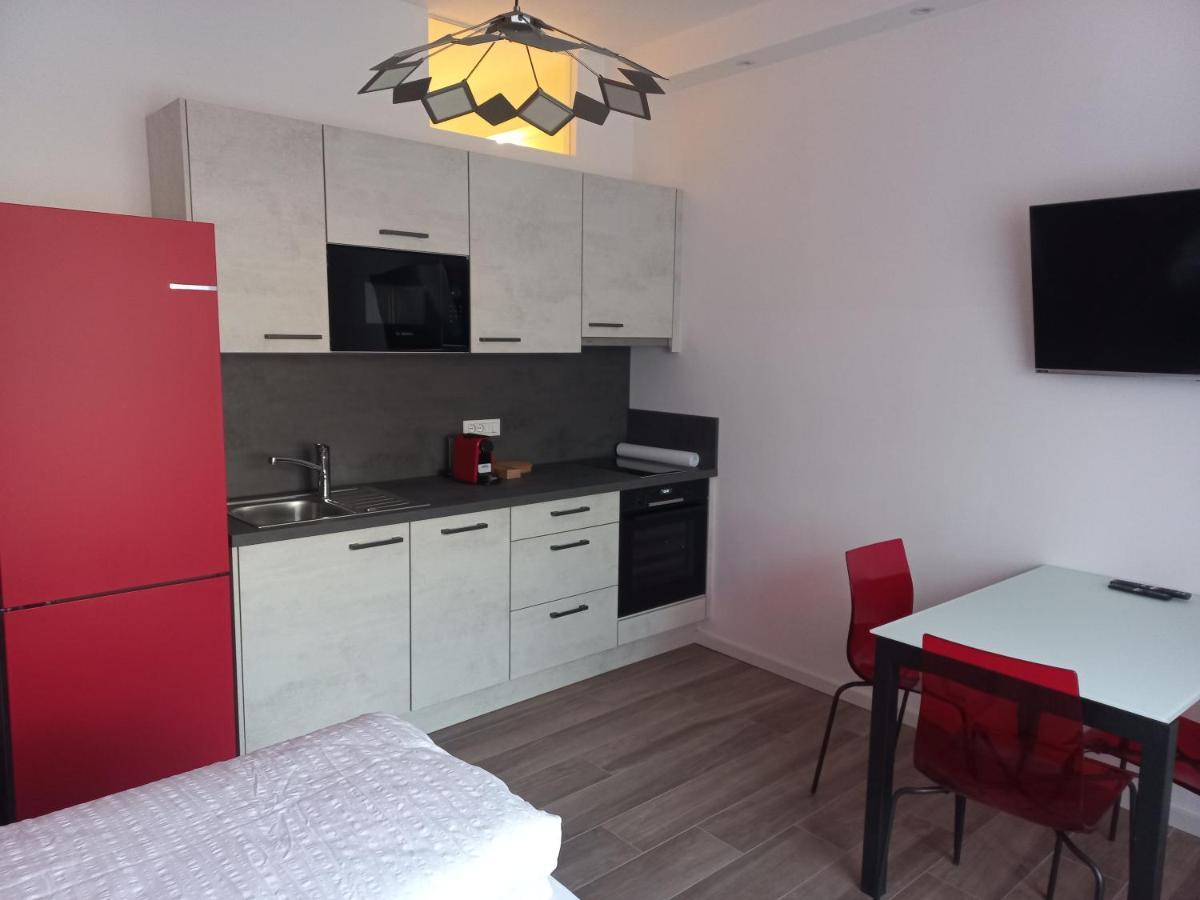 Studio-Appartment - Hotel Lux Merano Exteriér fotografie